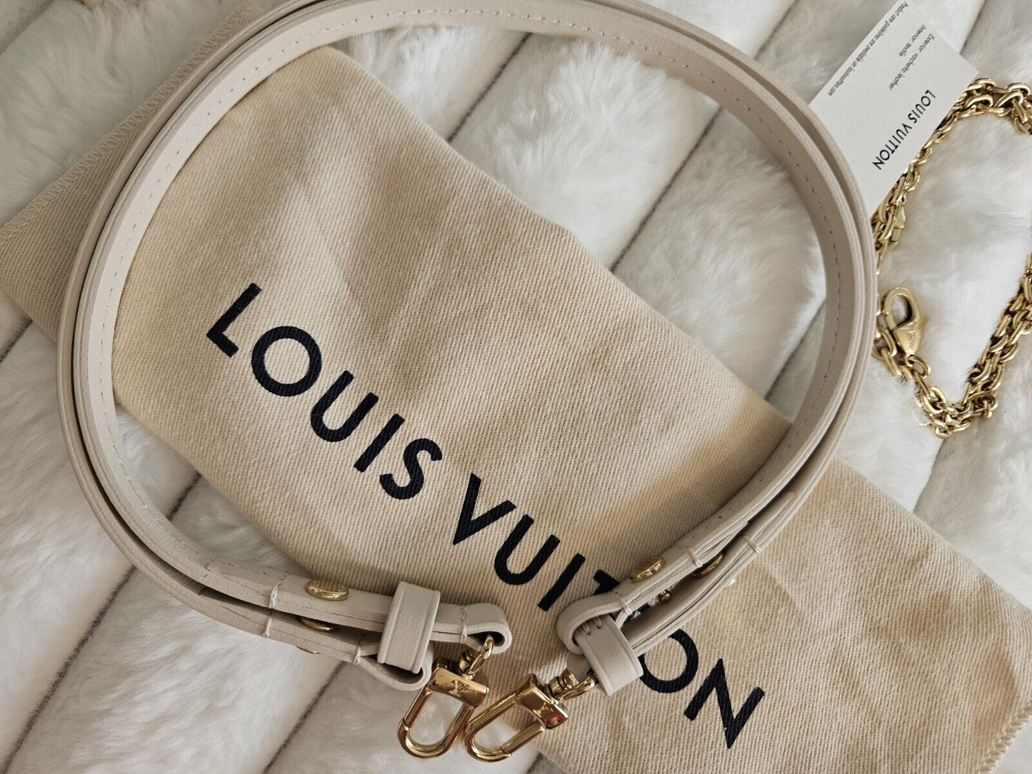 Louis Vuitton Sunrise Easy Pouch/Crossbody Bag - Brand new (limited)-Designer For Days